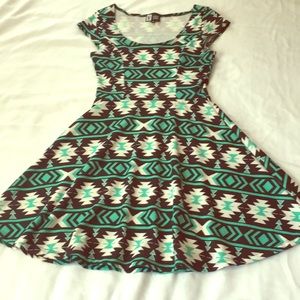 Vibe Sportswear dress Small size